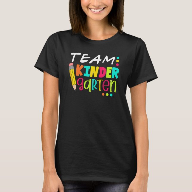 Camiseta Lápis Do Jardim De Infância Da Equipe De Volta Ao  (Frente)