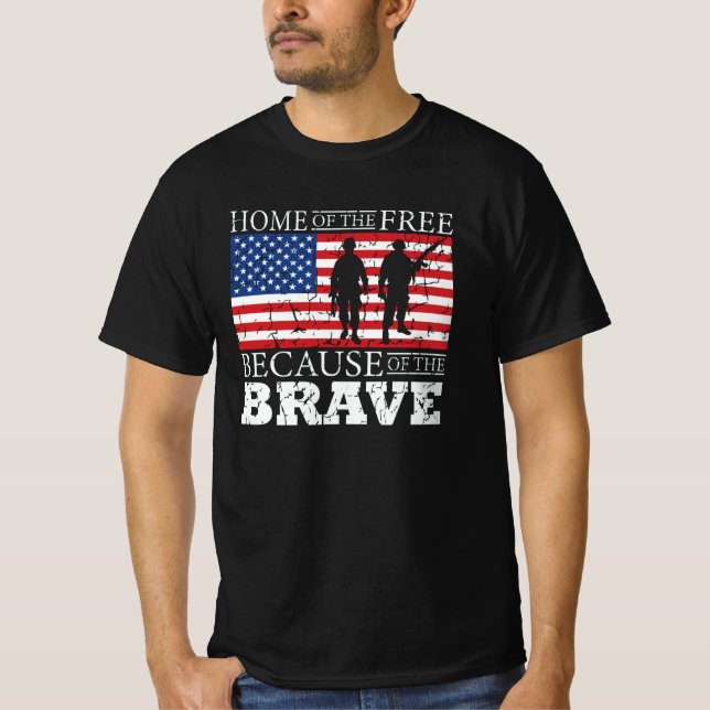 Camiseta Lar Dos Gratuitos Por Causa Da Corajosa Bandeira - (Frente)