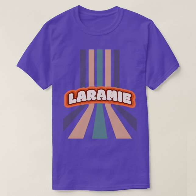 Camiseta Laramie Wyoming Cidade Hippie Colorida Vertical (Frente do Design)