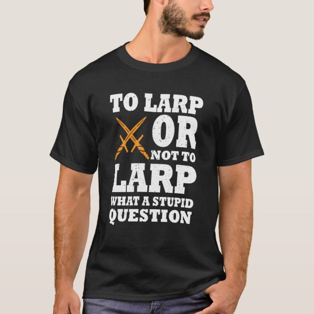 Camiseta Largar Roupa no LARP Confiamos no Larper (Frente)