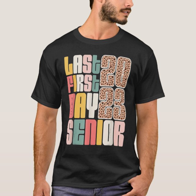 Camiseta Last First Day Senior 2023 Graduation Leopard (Frente)