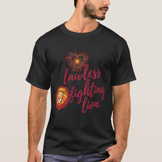 Camiseta Lawless fighting lion (Frente)