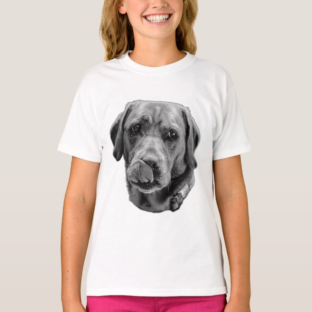 Camiseta Lealdade monocromática em detalhes (Frente)