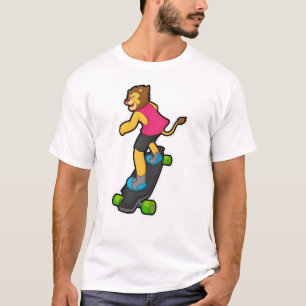 Camiseta Leão como skateboarder com skateboard