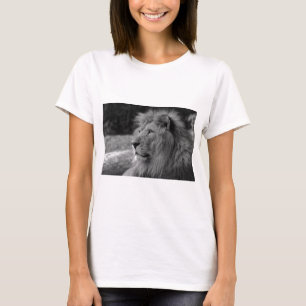 Camiseta Leão Negro e Branco - Animal Selvagem