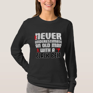 Camiseta Legal Karate Humor para Homens. Presente de Artes