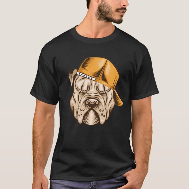 Camiseta Legal Pitbull em um Boné (Frente)