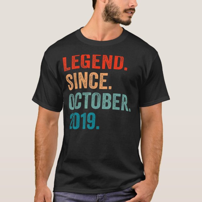 Camiseta Legenda aniversário de 3 anos desde outubro de 3 a (Frente)