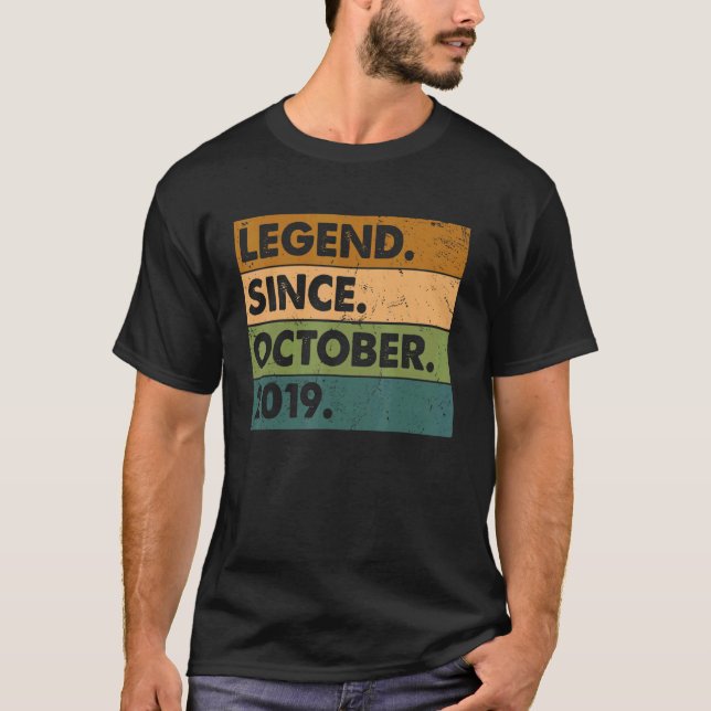 Camiseta Legenda De aniversário de 3 anos Desde Outubro De  (Frente)