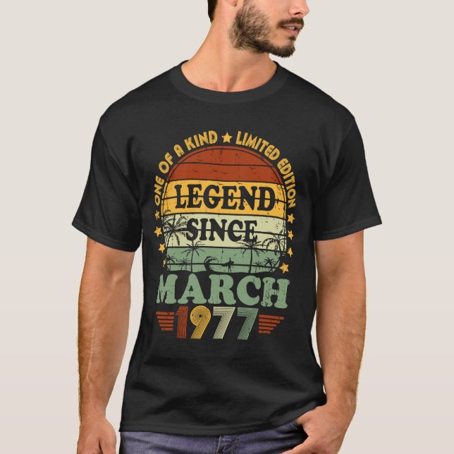 Camiseta Legenda desde março de 1977 46º aniversário 46 ano (Frente)
