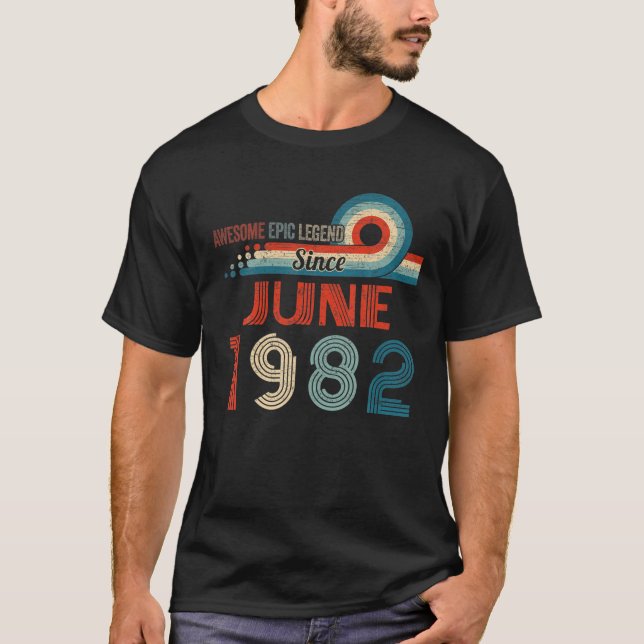 Camiseta Legenda Epic Incrível Desde Junho De 1982 aniversá (Frente)