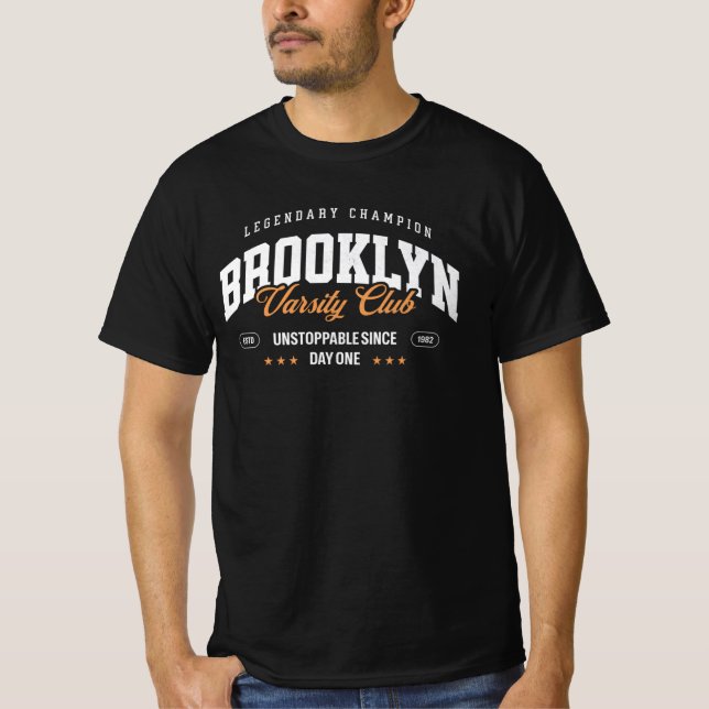 Camiseta Legendary Champion Brooklyn Varsity  (Frente)