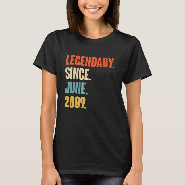 Camiseta Legendary Since June 2009  13 Year Old  13th Birth (Frente)