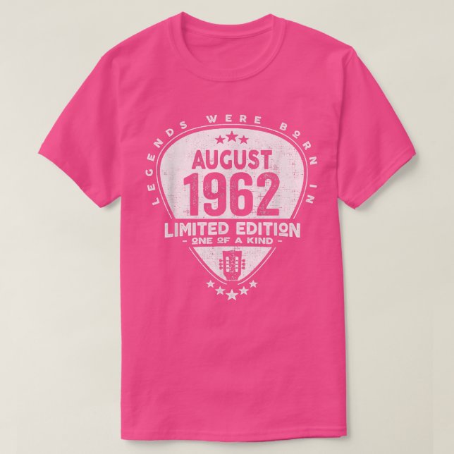 Camiseta Legends Were Born In August 1962Guitar 2077 (Frente do Design)