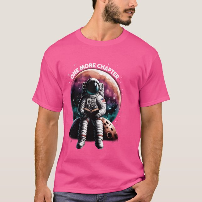 Camiseta Leia Mais Um Capítulo Livro Sobre O Espaço Do Astr (Frente)