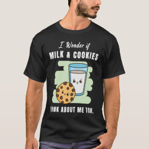 Camiseta Leite E Cookies Pensam Em Mim Gráfico De Comida