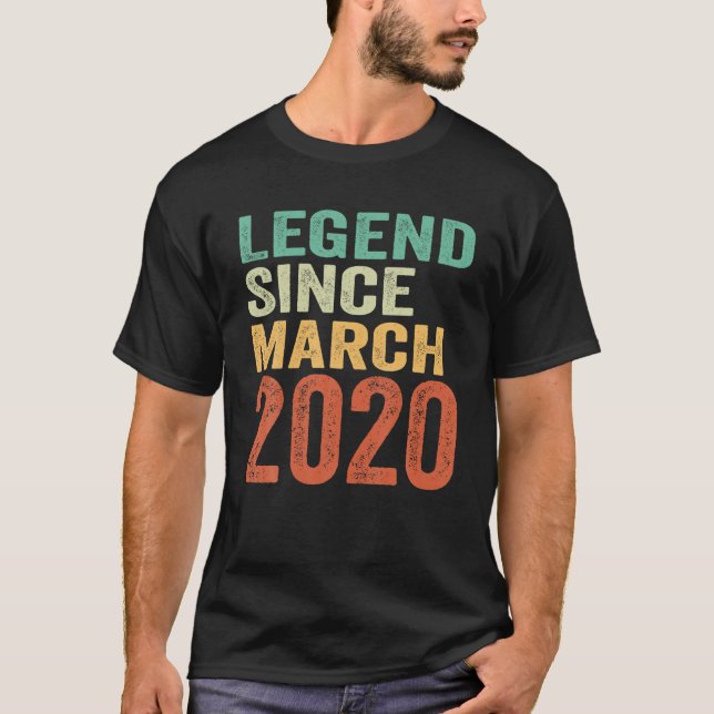 Camiseta Lenda De aniversário de 3 anos Desde Março De 2020 (Frente)