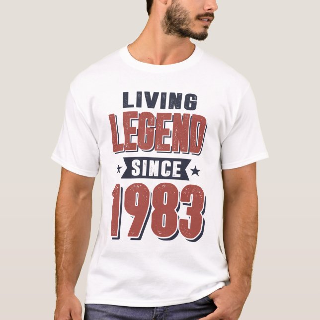 Camiseta Lenda viva desde 1983 Presente de Aniversário (Frente)