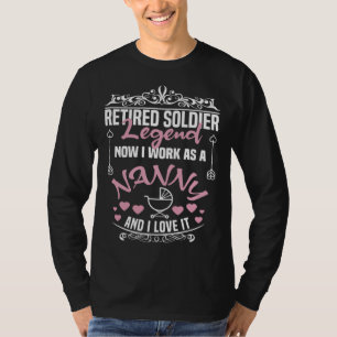 Camiseta Lendária do Soldado Aposentado Trabalha Como Solda