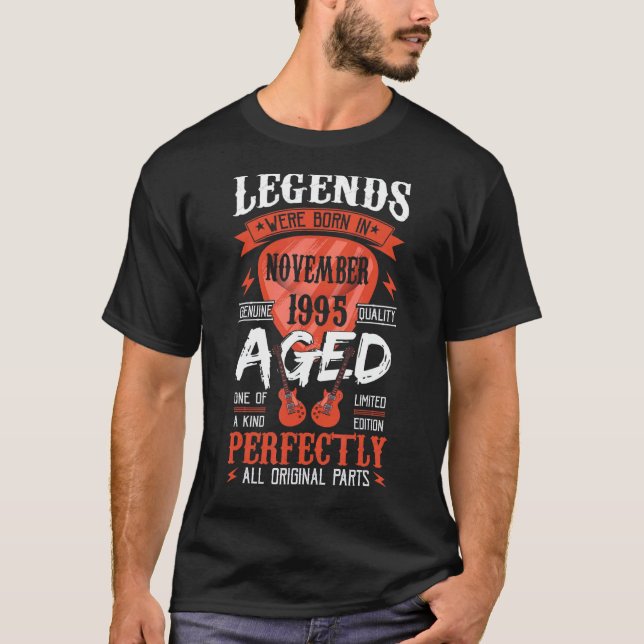 Camiseta Lendas Foram Nasceres Em Novembro De 1995 Guitar P (Frente)