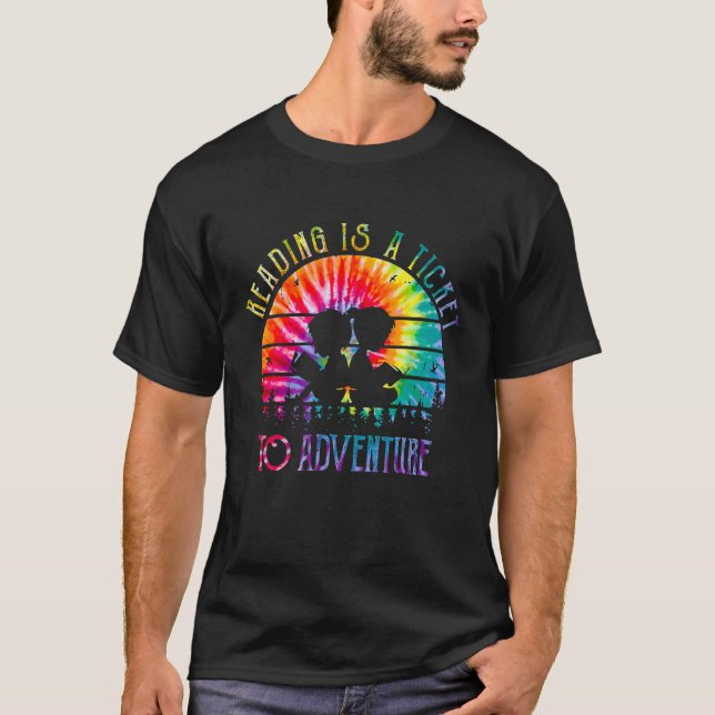 Camiseta Lendo Hob do Leitor de Livros de Tiedye do Adventu (Frente)