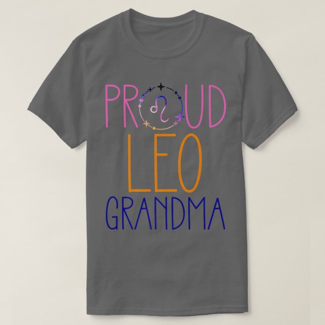 Camiseta Leo Grandma Orgulhosa Avó Zodiac Símbolo Astrologi (Frente do Design)