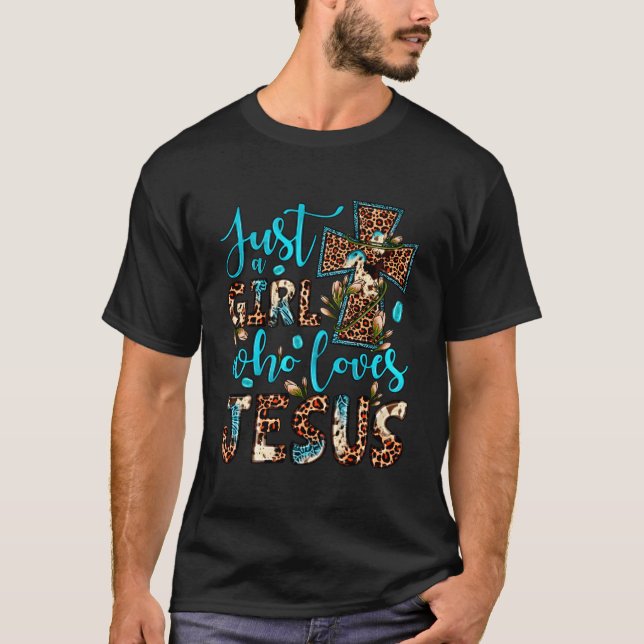 Camiseta Leopard Cross Apenas Uma Menina Que Ama Jesus Chri (Frente)