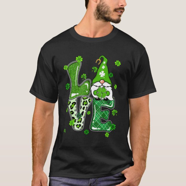 Camiseta Leopard Glitter Xadrez LOVE Gnome St Pattys Day Ir (Frente)