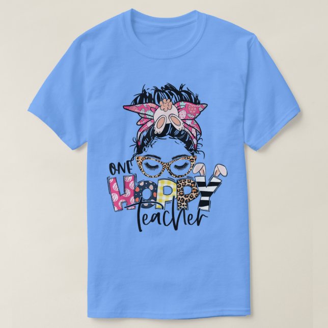 Camiseta Leopard Messy Bun One Hoppy Professor Páscoa Happy (Frente do Design)