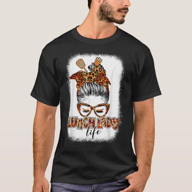 Camiseta Leopard Mesy Bun Lunch Lady Blessed Lunch Lady Tha (Frente)