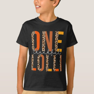 Camiseta Leopard One Graças Lolli Cai Vibes Ação de Graças