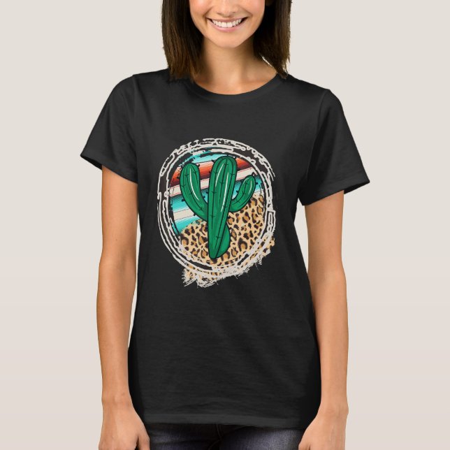Camiseta Leopard Pattern Cactus Serape Print Cowgirl Rodeo  (Frente)