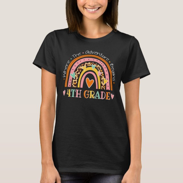 Camiseta Leopard Rainbow 4th Grade Where The Adventure Begi (Frente)