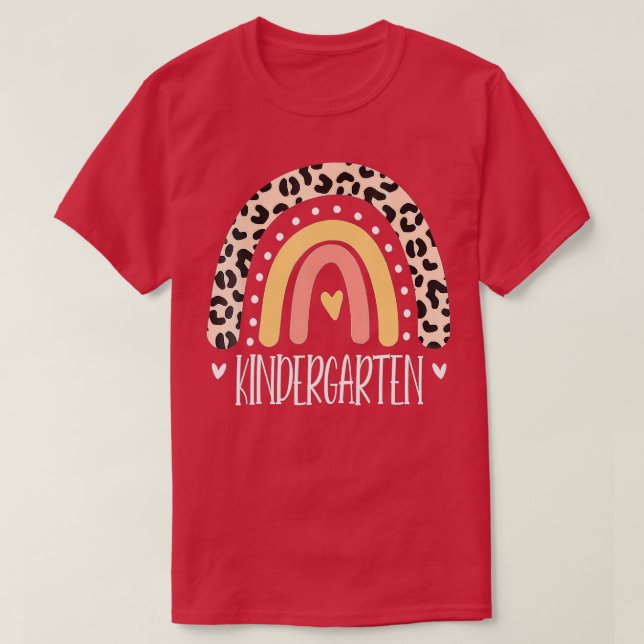 Camiseta Leopard Rainbow Day Of School 2022 Kindergart (Frente do Design)