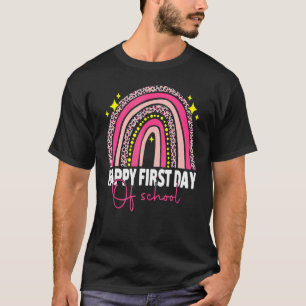 Camiseta Leopard Rainbow Happy First Day Of School Teacher
