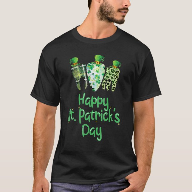 Camiseta Leopard Shamrock Tooth Happy St Patrick's Day Iris (Frente)