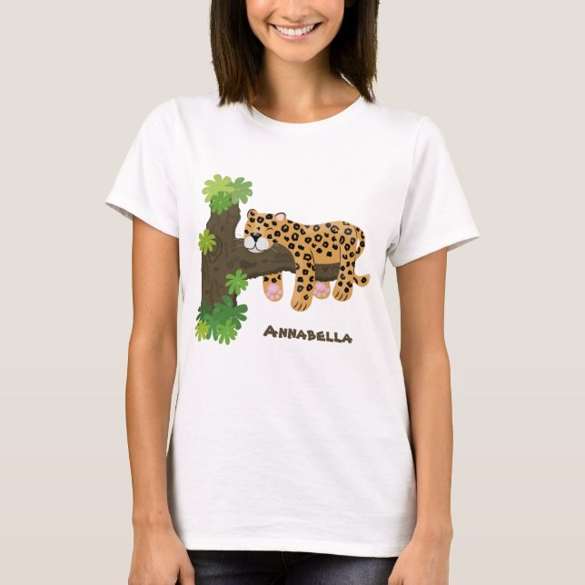 Camiseta Leopardo bonito dormindo em desenho animado de árv (Frente)