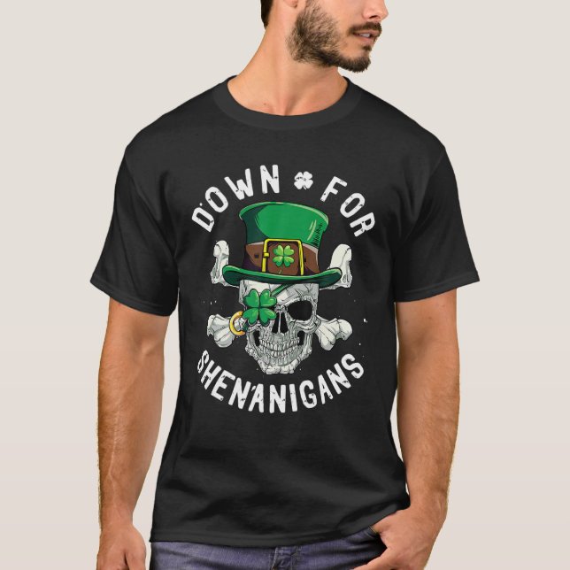 Camiseta Leprechaun De Dia de São Patrício Pirata Para Baix (Frente)