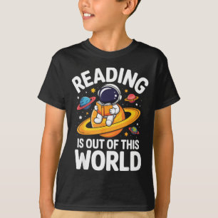 Camiseta Ler é fora deste mundo livros engraçados do espaço