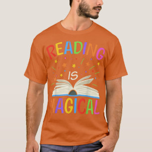 Camiseta Ler É Mágico, Eu Adoro Ler Pistas De Livros