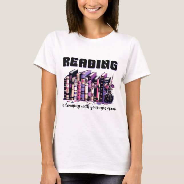 Camiseta Ler é sonhar com os olhos abertos  (Frente)