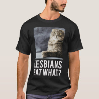Camiseta Lesbians Eat What friend