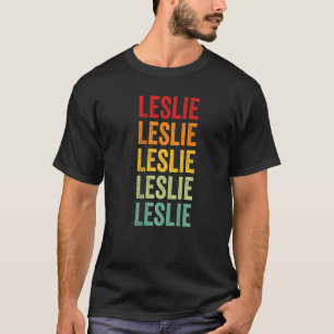 Camiseta Leslie County Kentucky Rainbow Text