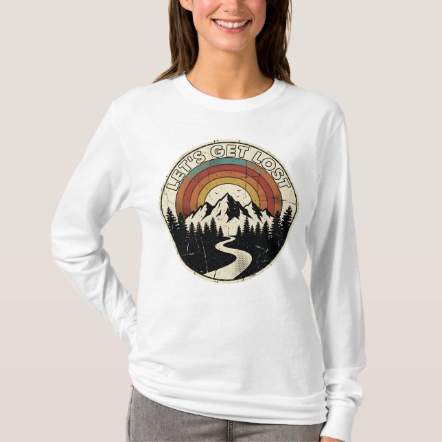 Camiseta Let’s Get Lost Retro Mountain Adventure Outdoor (Frente)