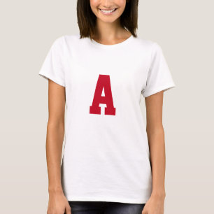 Camiseta Letra alfabética vermelha escura t-shirt feminina