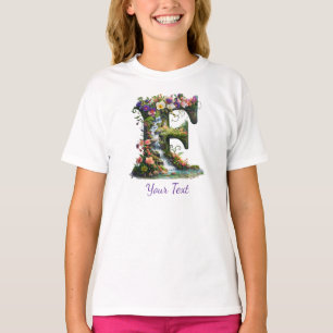 Camiseta Letra F com Freesias e Flora Fantasia em Cascata