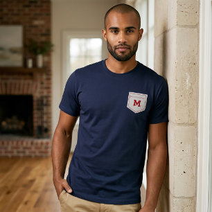 Camiseta Letra M - Nome inicial Alphabet Pocket Lado Esquer