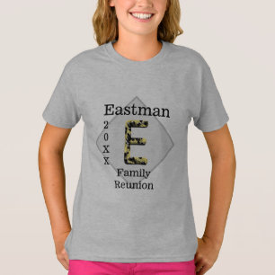 Camiseta Letra Negra Dourada Única de Reunião da Família