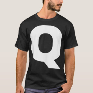 Camiseta Letra Negra Q - Caracteres alfabéticos Maiores de 