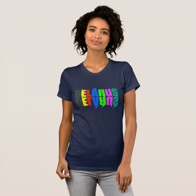Camiseta Letras Alegres Coloridas da Bielorrússia (Frente Completa)